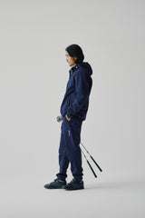 TECH BONDED NYLON PANTS - NAVY (MODEL SIDE2)