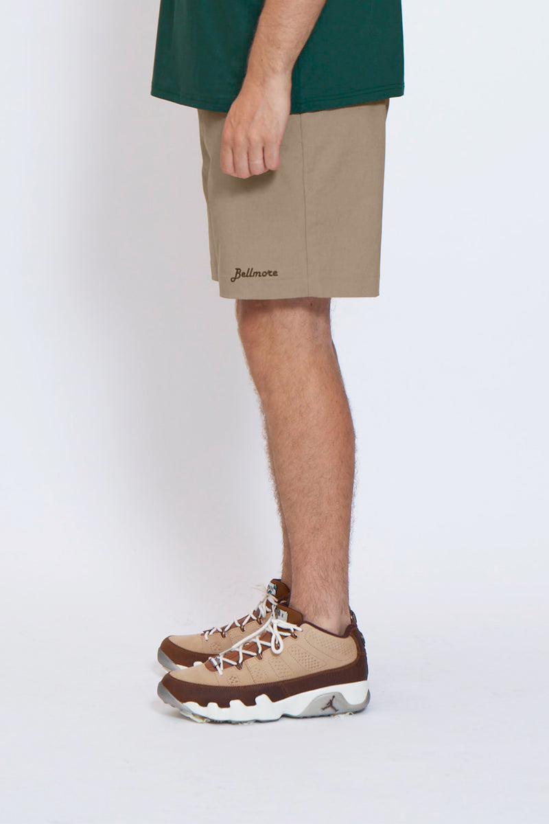 DRY-STRETCH LOGO SHORT PANTS - BEIGE