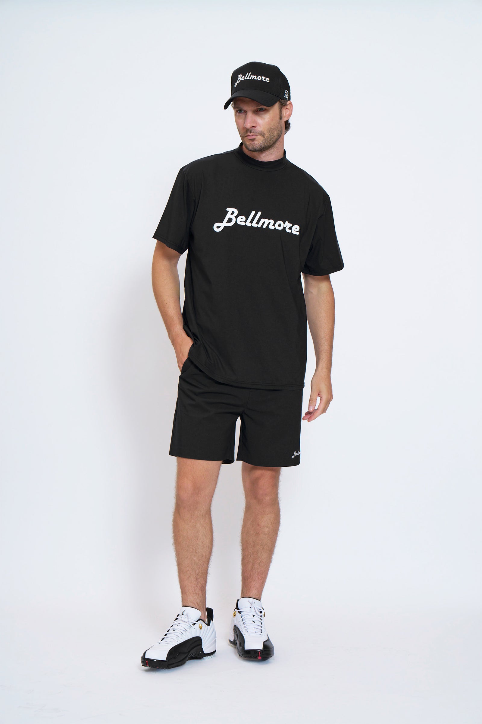 LOGO SS MOCKNECK - BLACK – BELLMORE
