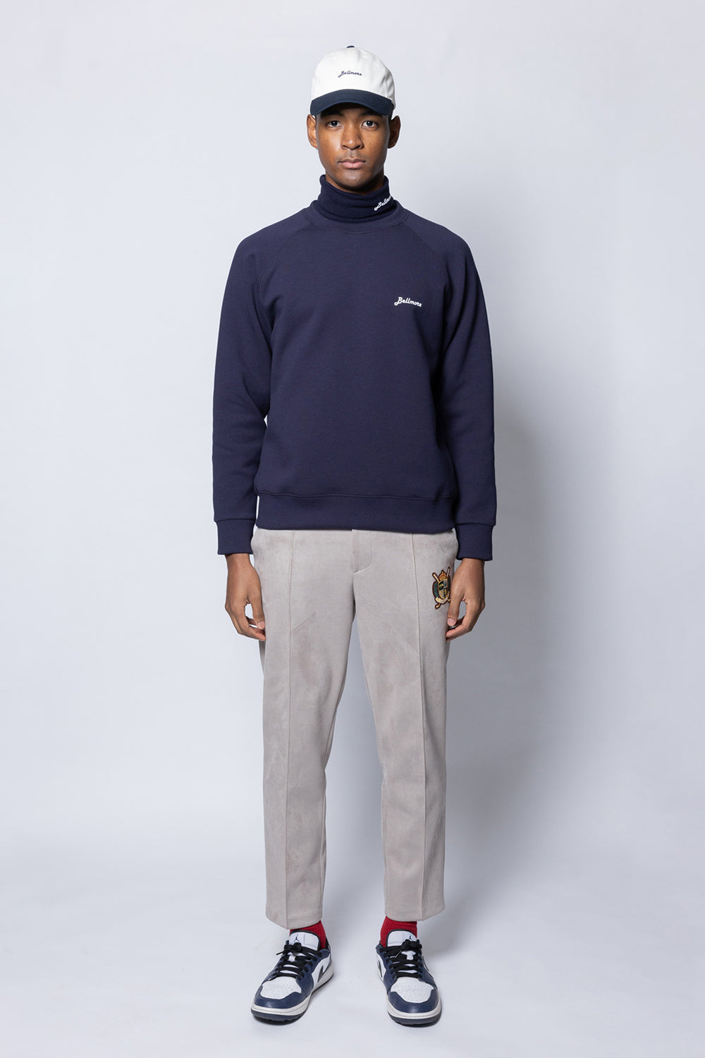 LOGO LS CREW - NAVY – BELLMORE