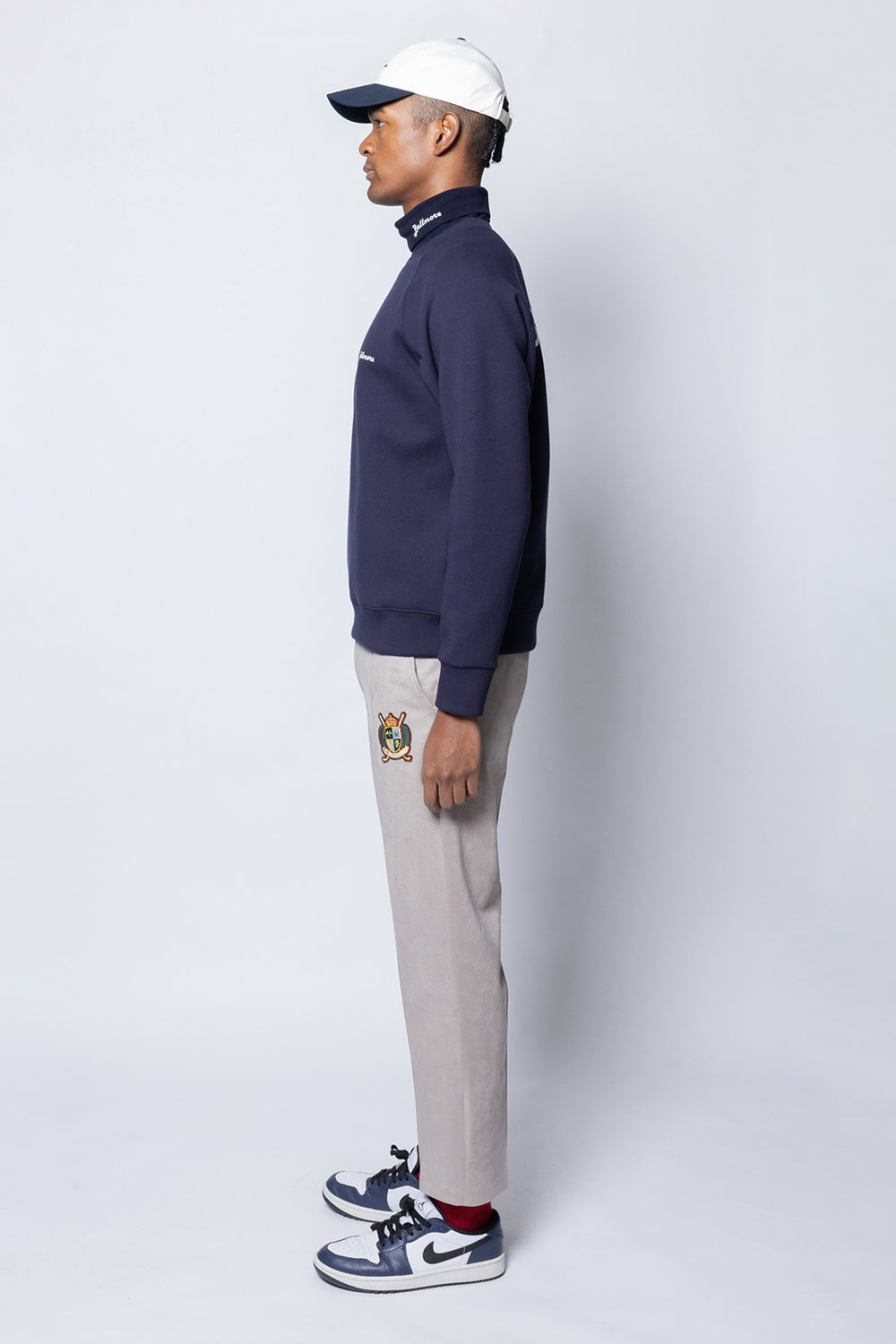 LOGO LS CREW - NAVY – BELLMORE