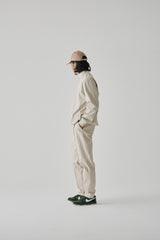 CLUB CLASSIC SLACKS - BEIGE (MODEL SIDE)