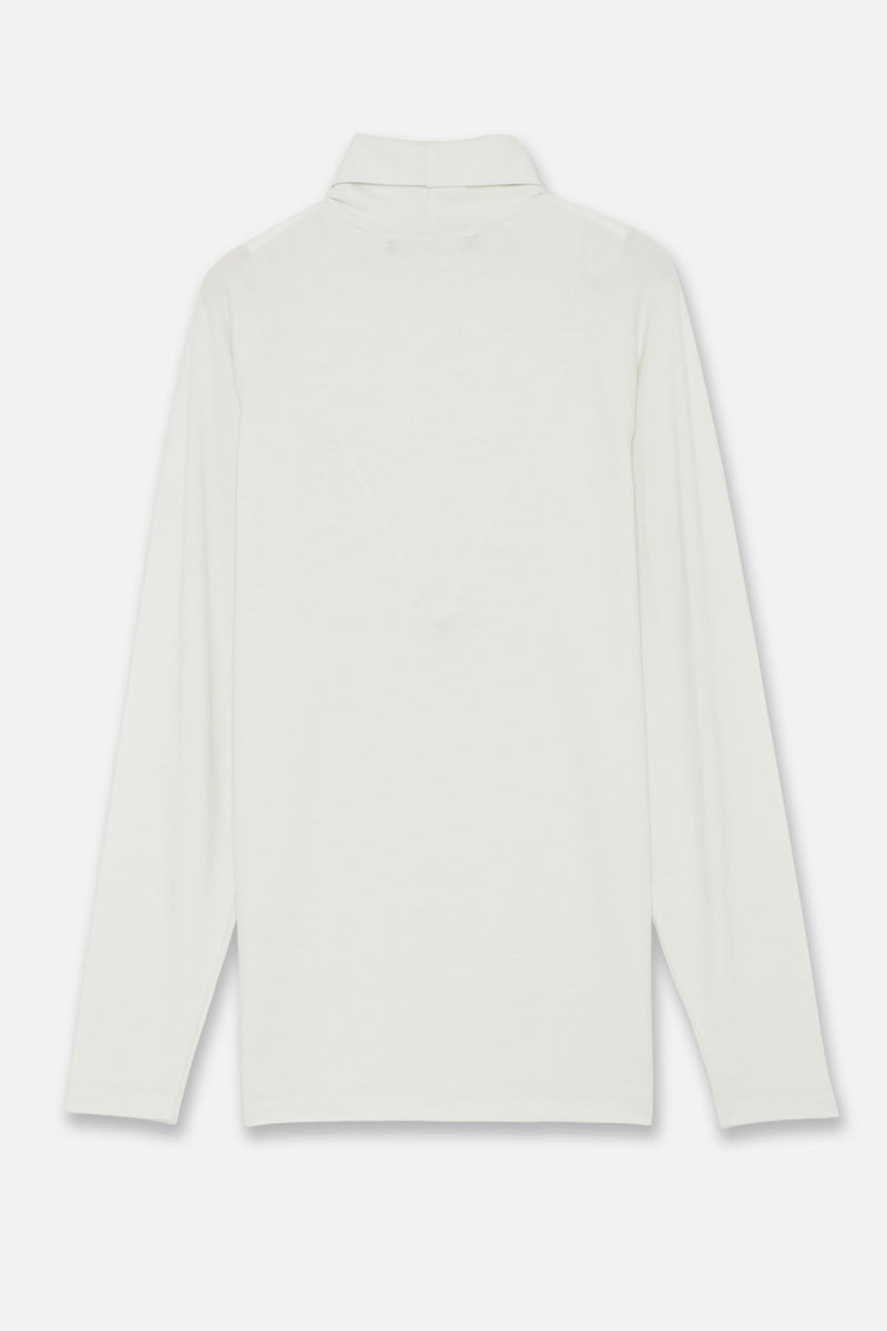 EMBLEM LS TURTLE-NECK - WHITE