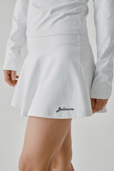 STRETCH FLARE SKIRT - WHITE (MODEL UP)