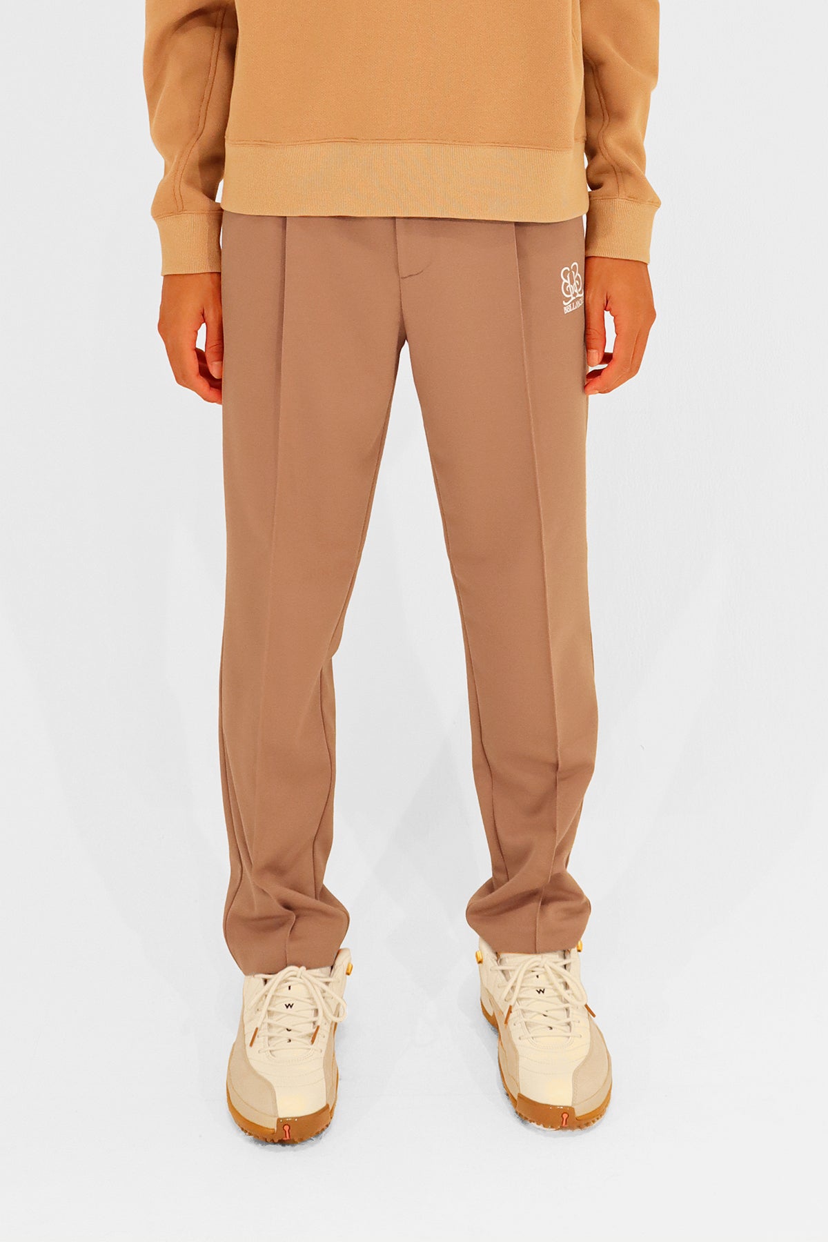 EMBLEM STRETCH PANTS BROWN BELLMORE