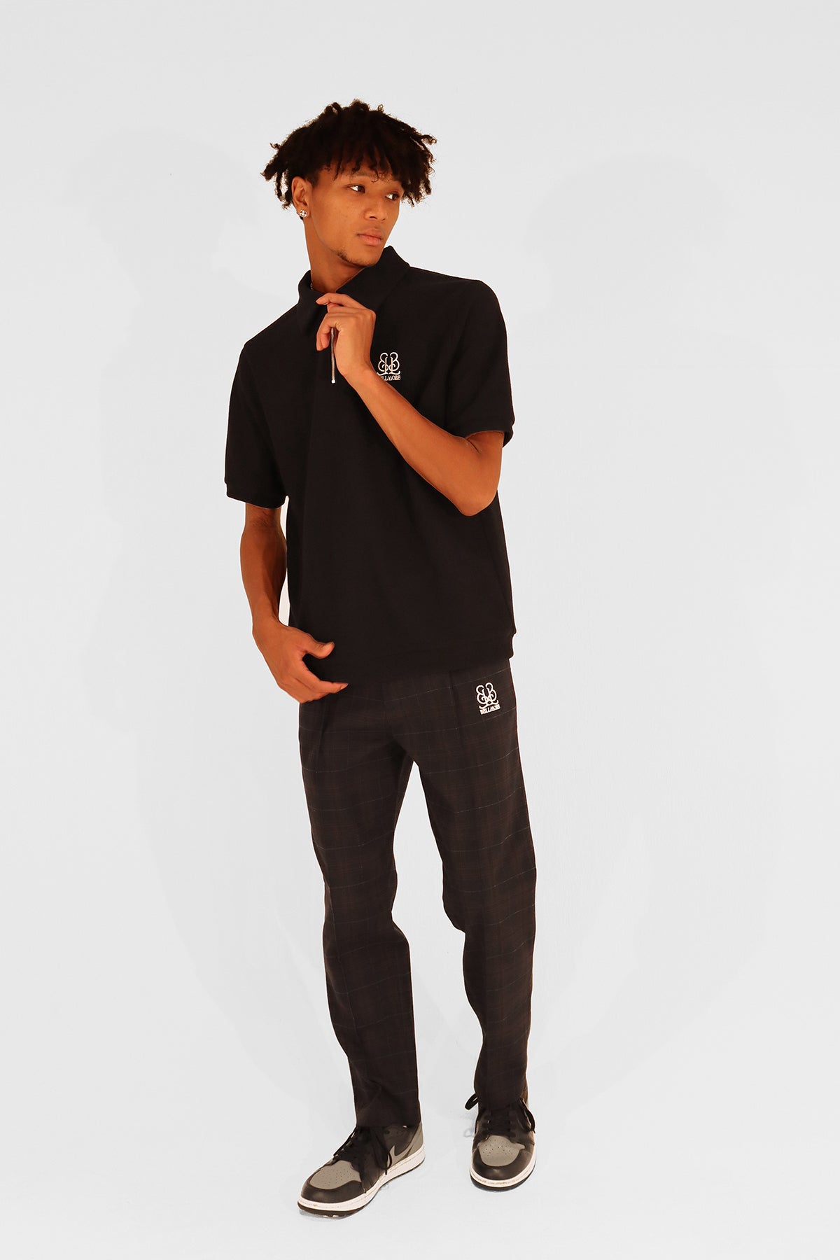ベルモア　ポロシャツ EMBLEM SS ZIP POLO SHIRTS - BLACK – BELLMORE