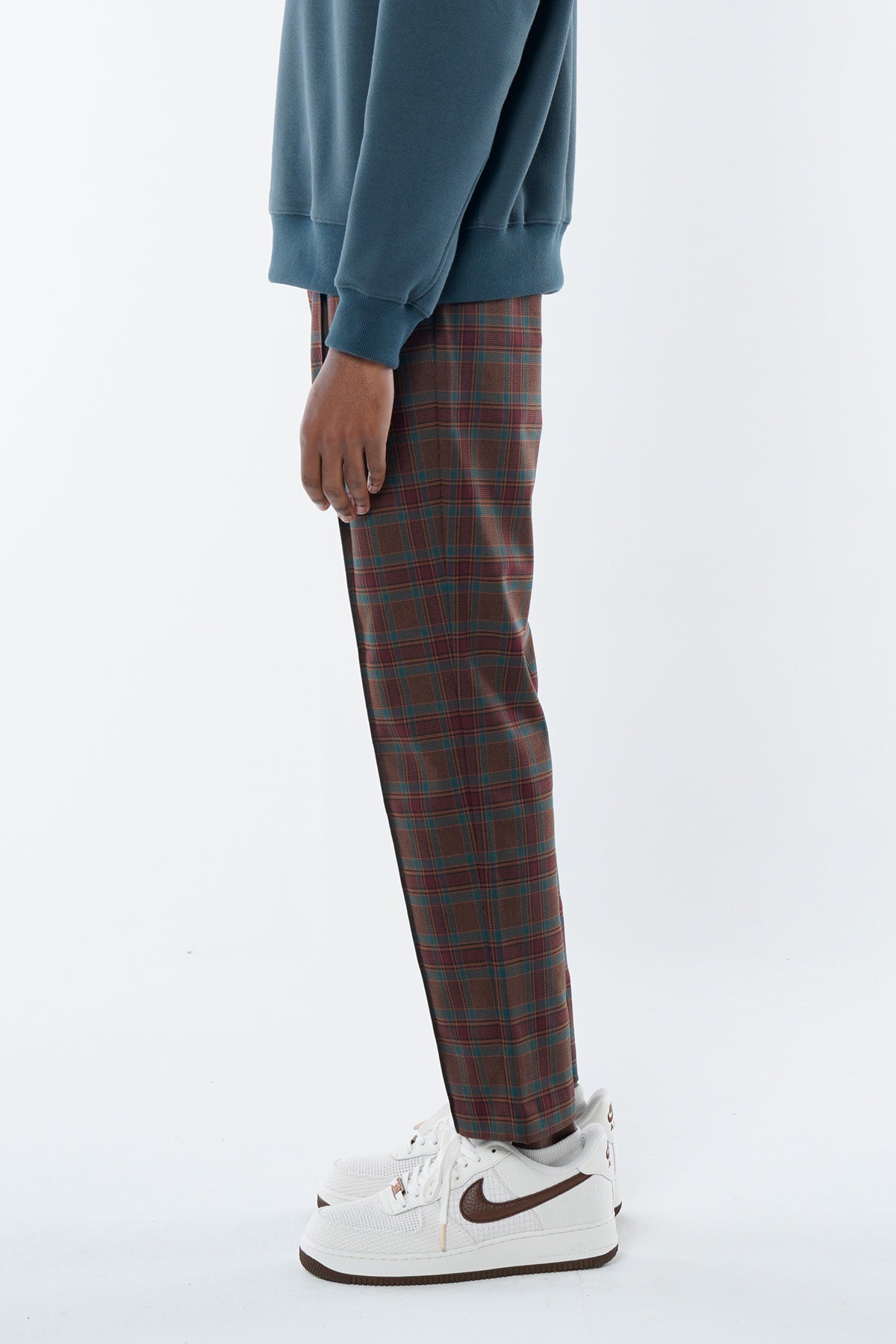 EMBLEM CHECK STRETCH PANTS - BURGUNDY – BELLMORE