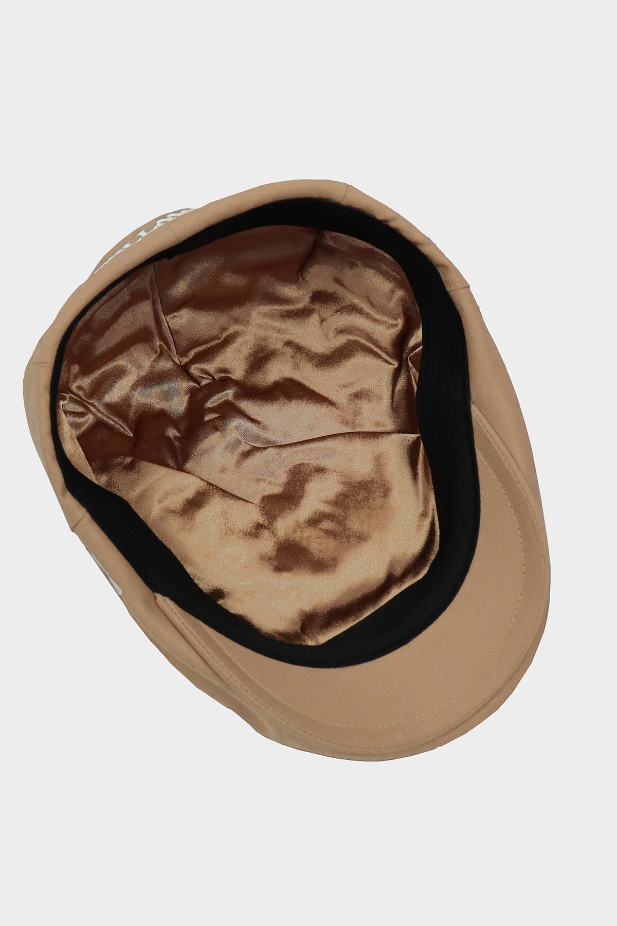 EMBLEM HUNTING CAP - BEIGE – BELLMORE