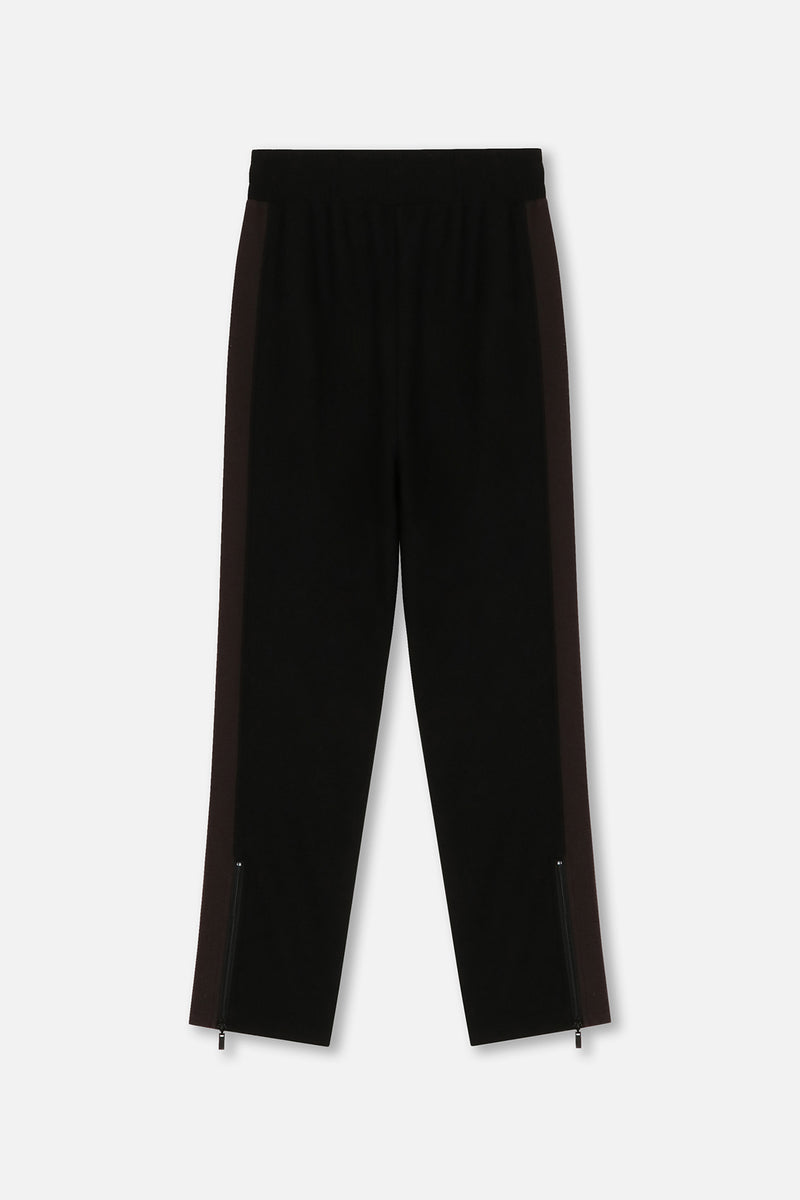 EMBLEM TRACK PANTS - BLACK – BELLMORE